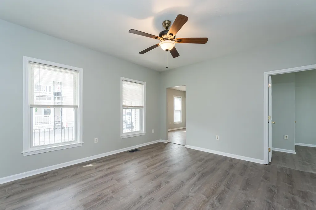 18 Harvard Street Nashua NH 03060