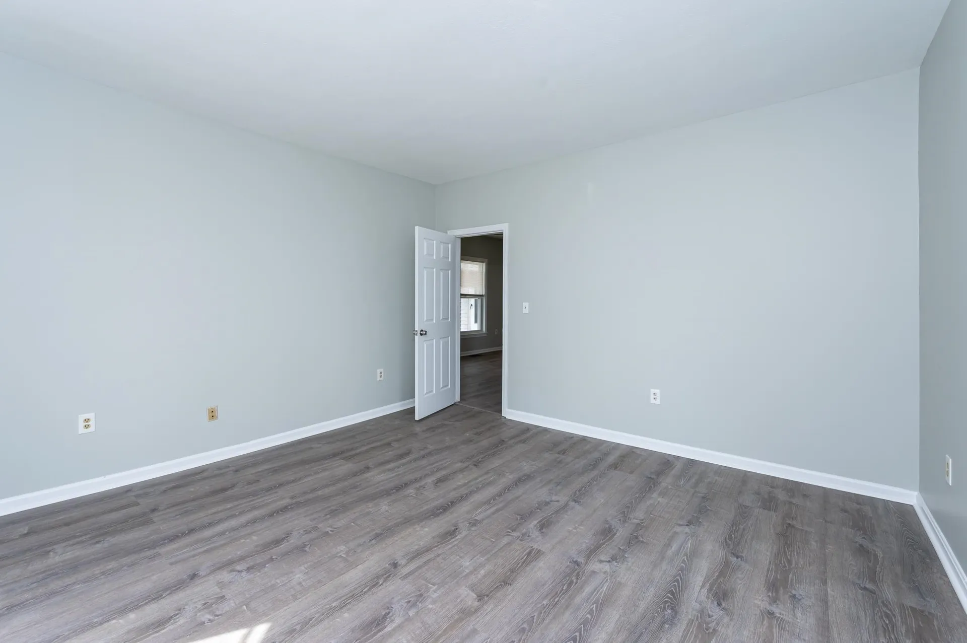 18 Harvard Street Nashua NH 03060