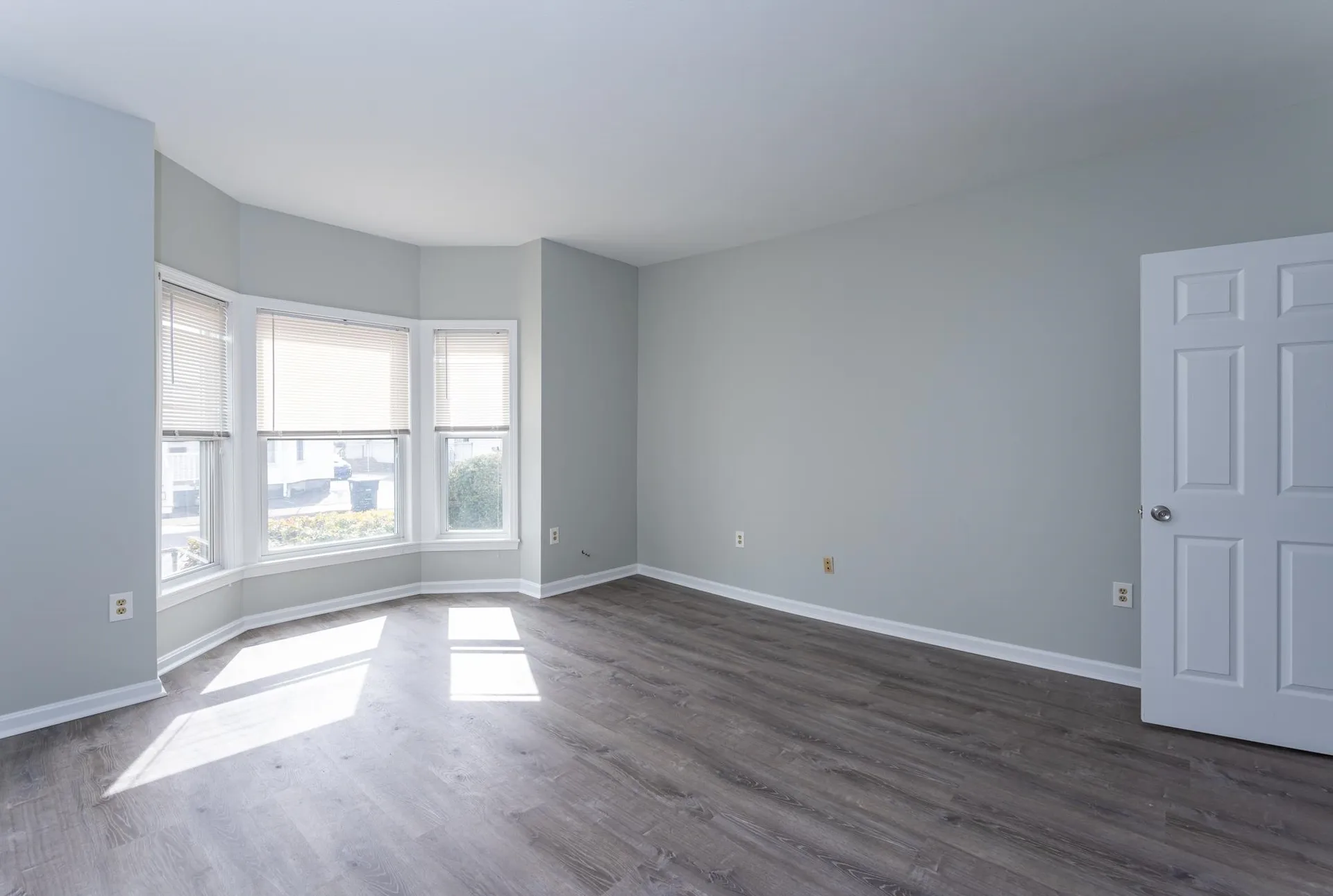 18 Harvard Street Nashua NH 03060