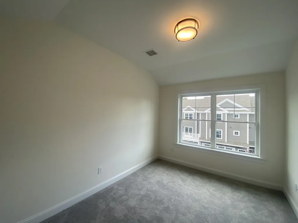 55 Ocean Road Portsmouth NH 03801