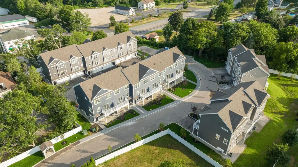 55 Ocean Road Portsmouth NH 03801