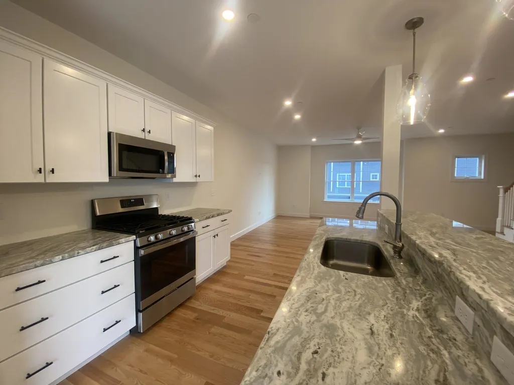 55 Ocean Road Portsmouth NH 03801
