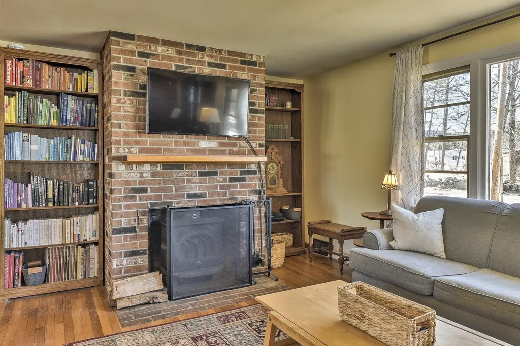 3 Harold Road Keene NH 03431