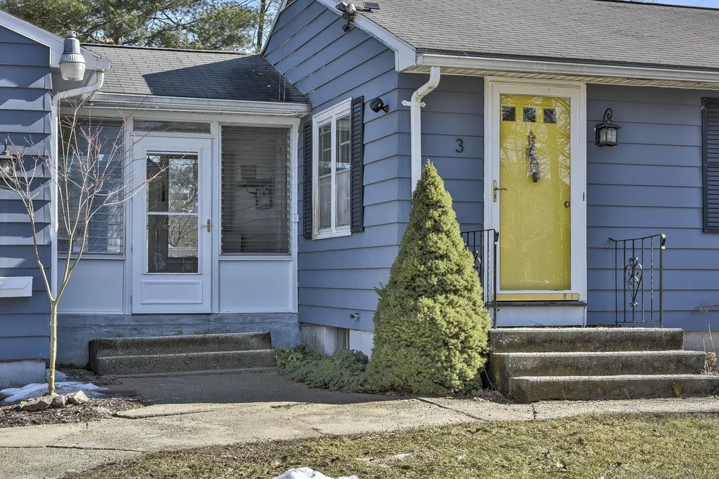 3 Harold Road Keene NH 03431