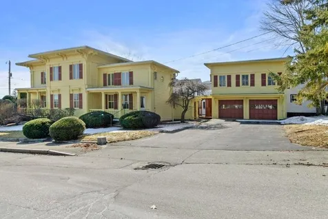 113 High Street Somersworth NH 03878