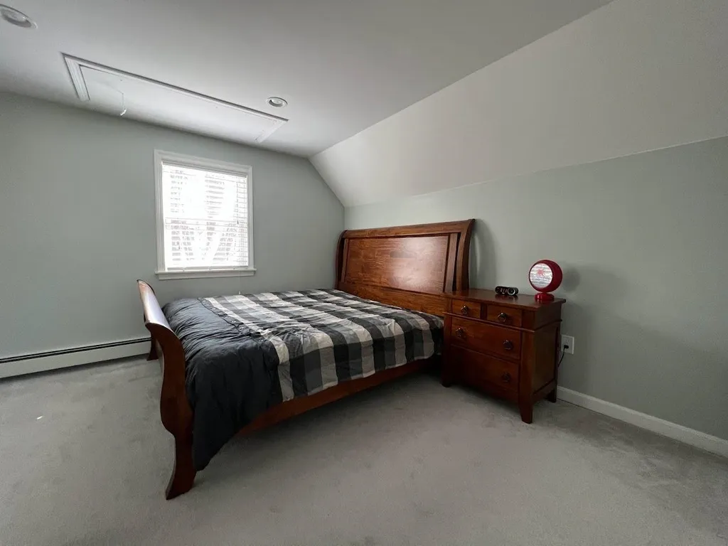 47 Kienia Road Hudson NH 03051