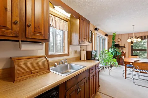 127 Mountain Ridge Road Peru VT 05152
