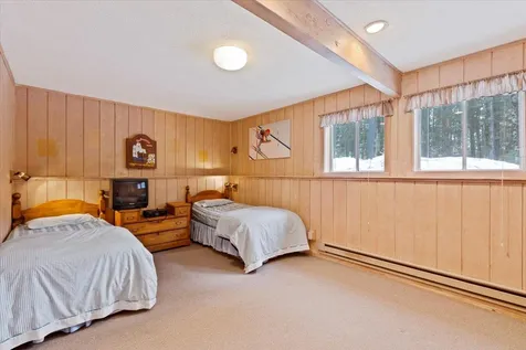 127 Mountain Ridge Road Peru VT 05152