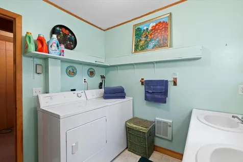 127 Mountain Ridge Road Peru VT 05152