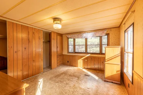 11 Lamprey River Park Newmarket NH 03857