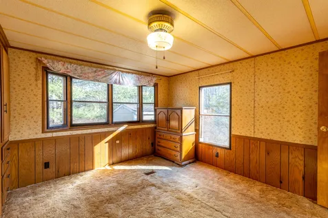 11 Lamprey River Park Newmarket NH 03857