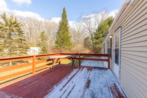 11 Lamprey River Park Newmarket NH 03857