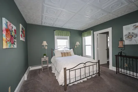 310 Myrtle Street Manchester NH 03104