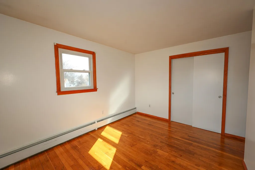 304 Kennard Road Manchester NH 03104