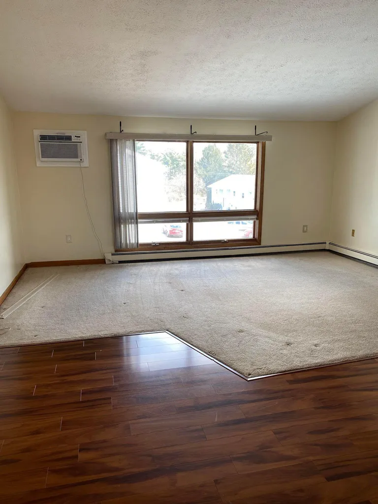 186 Dunbarton Road Manchester NH 03102