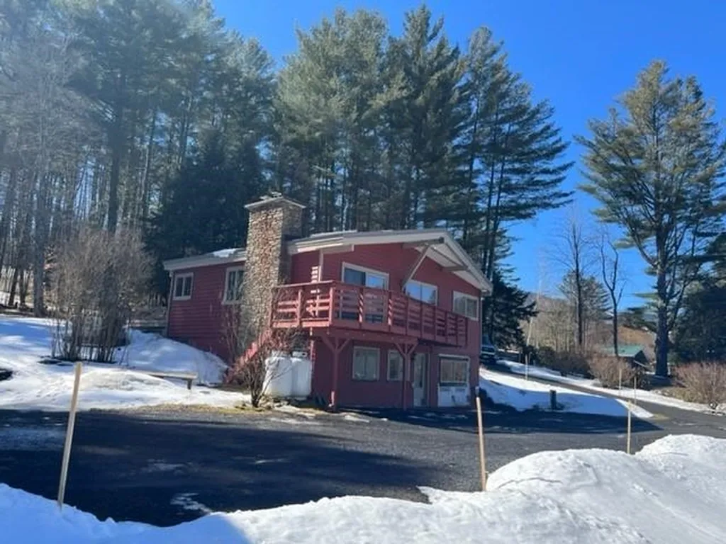 311 Harris Hill Road Fayston VT 05673