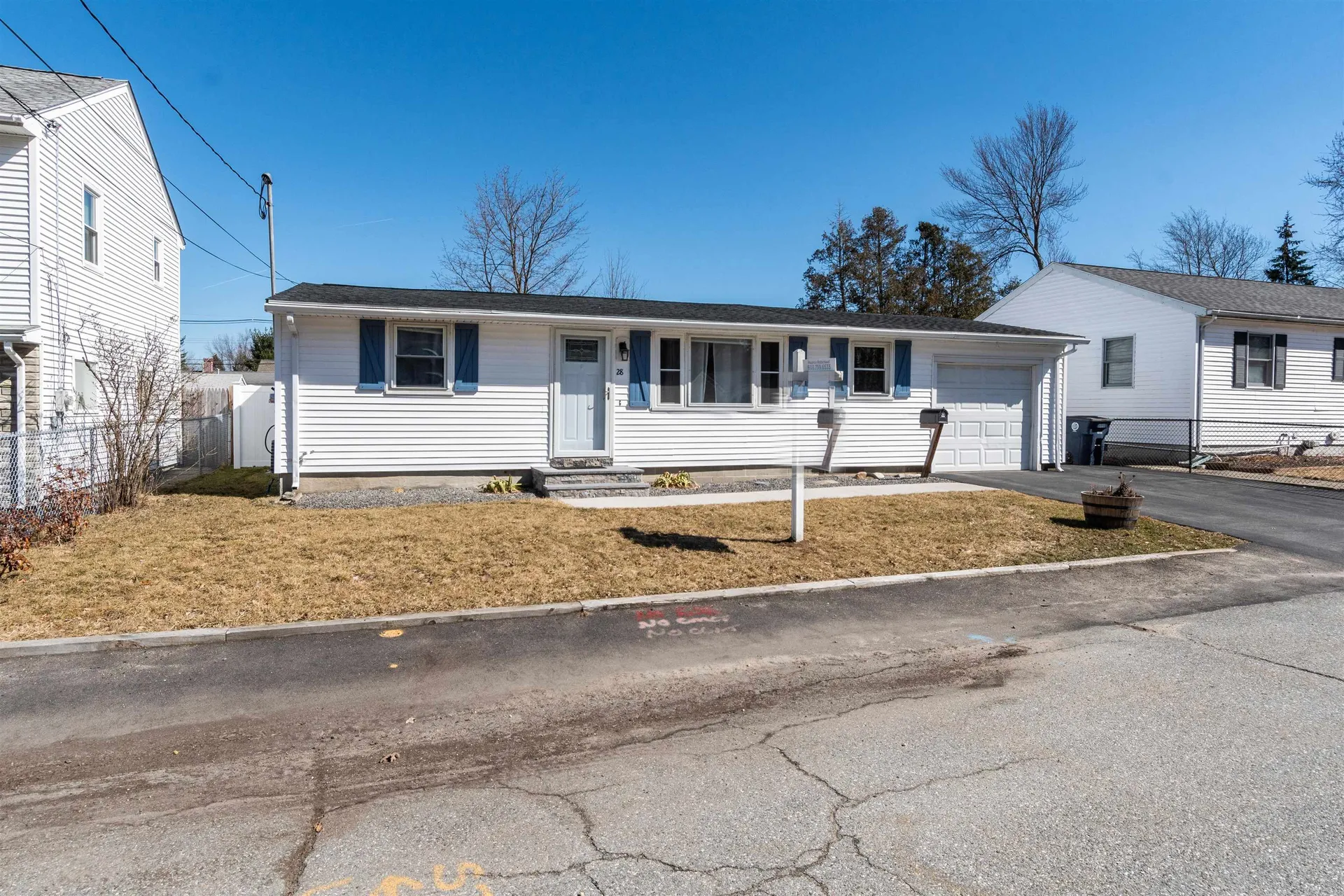 28 Houde Street Nashua NH 03060