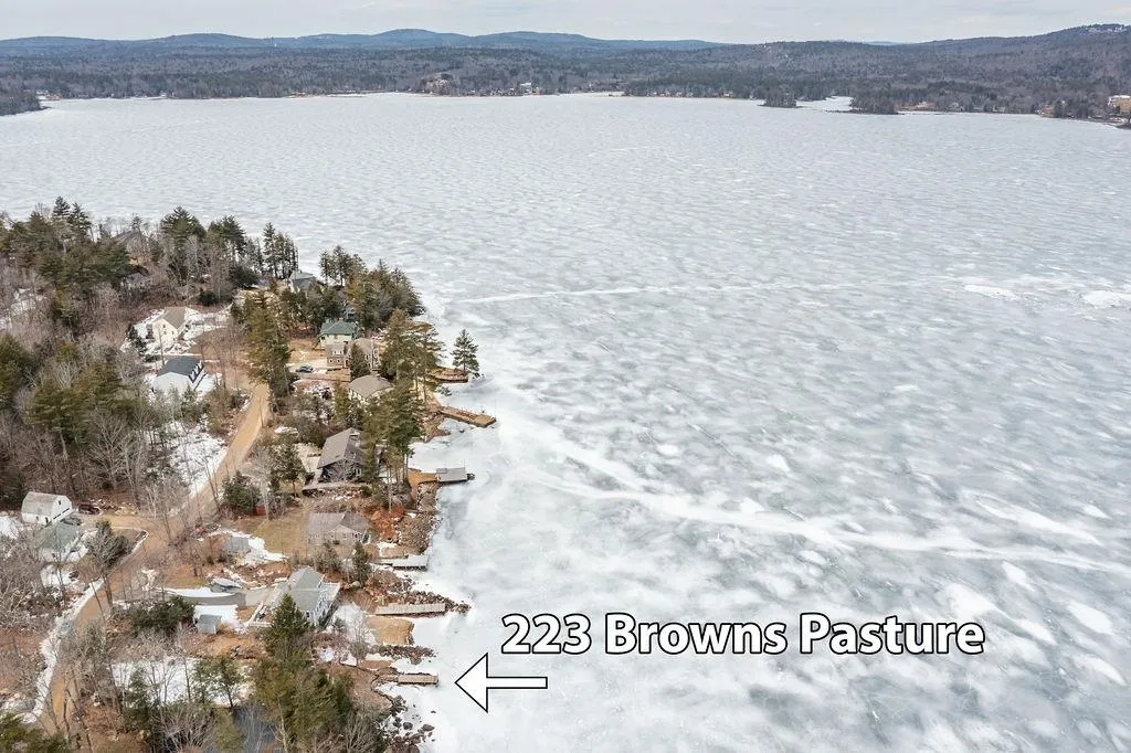 223 Browns Pasture Road Strafford NH 03884