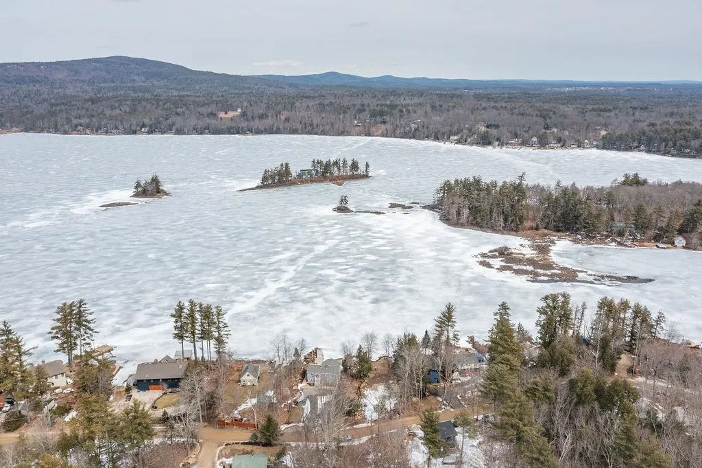223 Browns Pasture Road Strafford NH 03884