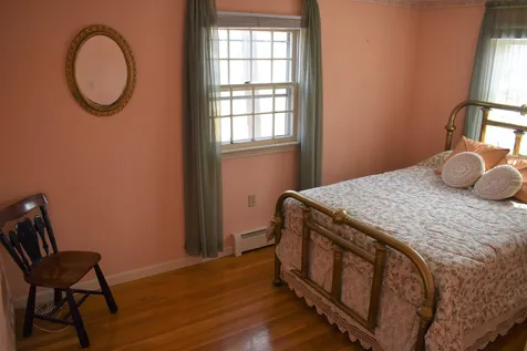 19 Taylor Lane Portsmouth NH 03801