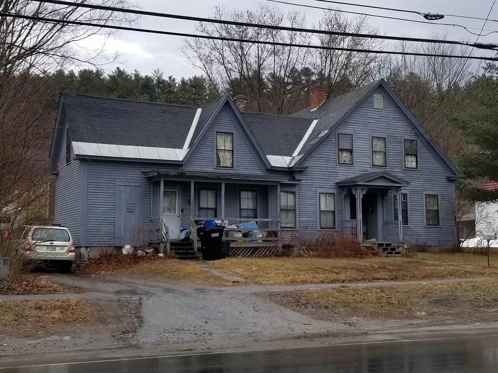 132 S Main Street Newport NH 03773