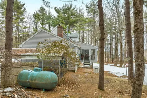 109 Lyford Road Brookfield NH 03872
