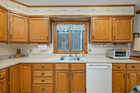 109 Lyford Road Brookfield NH 03872