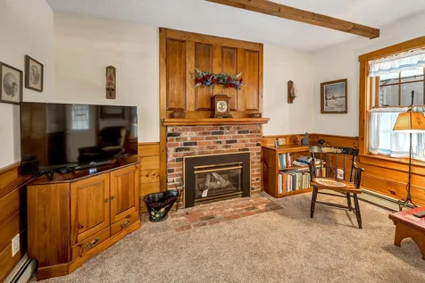 109 Lyford Road Brookfield NH 03872