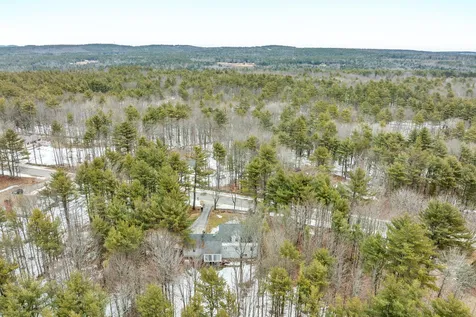 109 Lyford Road Brookfield NH 03872