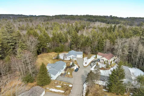 31 Foothills Way Tilton NH 03276