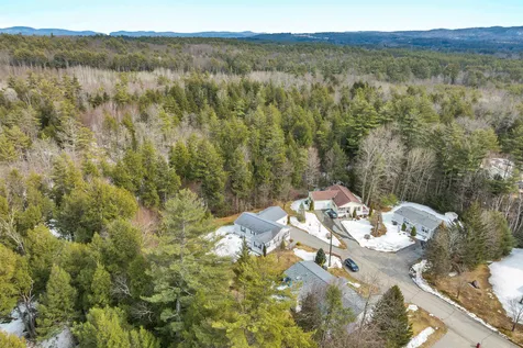 31 Foothills Way Tilton NH 03276