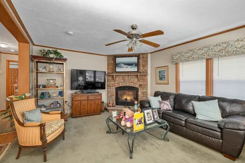 31 Foothills Way Tilton NH 03276