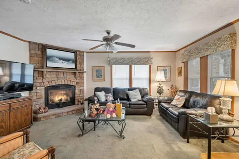 31 Foothills Way Tilton NH 03276
