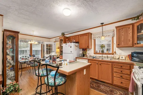 31 Foothills Way Tilton NH 03276