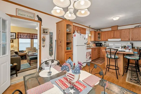 31 Foothills Way Tilton NH 03276