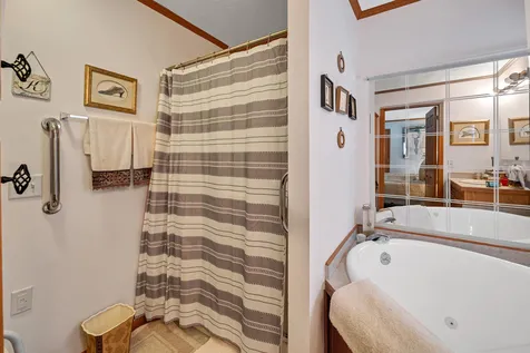31 Foothills Way Tilton NH 03276