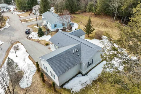 31 Foothills Way Tilton NH 03276