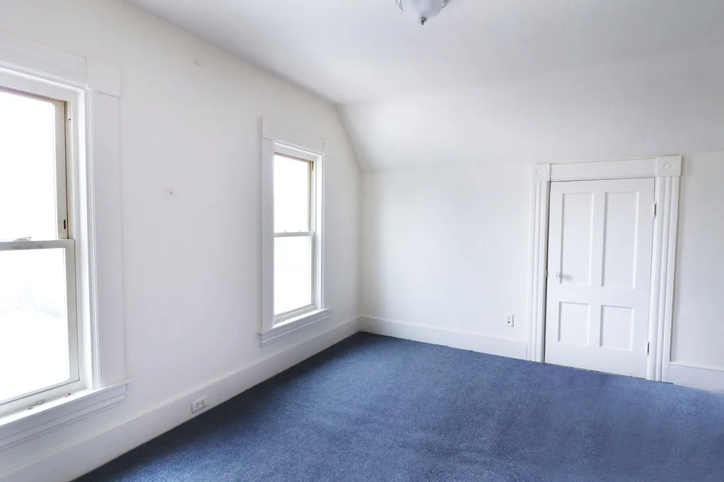 38 Everett Street Manchester NH 03104