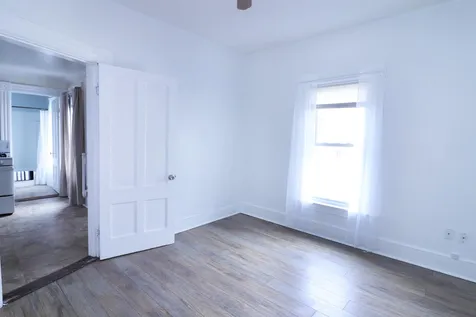 38 Everett Street Manchester NH 03104