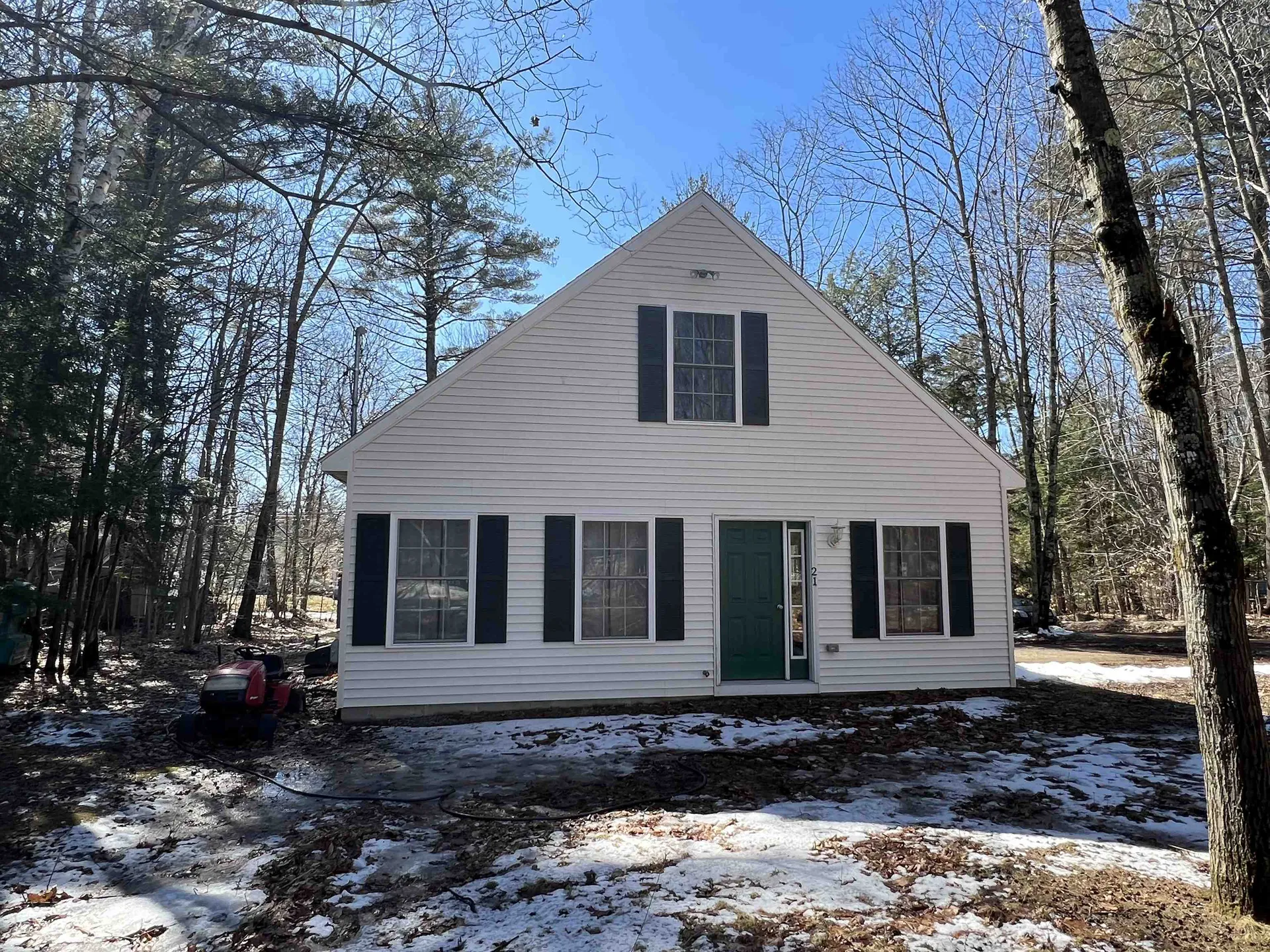 21 Canterbury Shore Drive Canterbury NH 03224