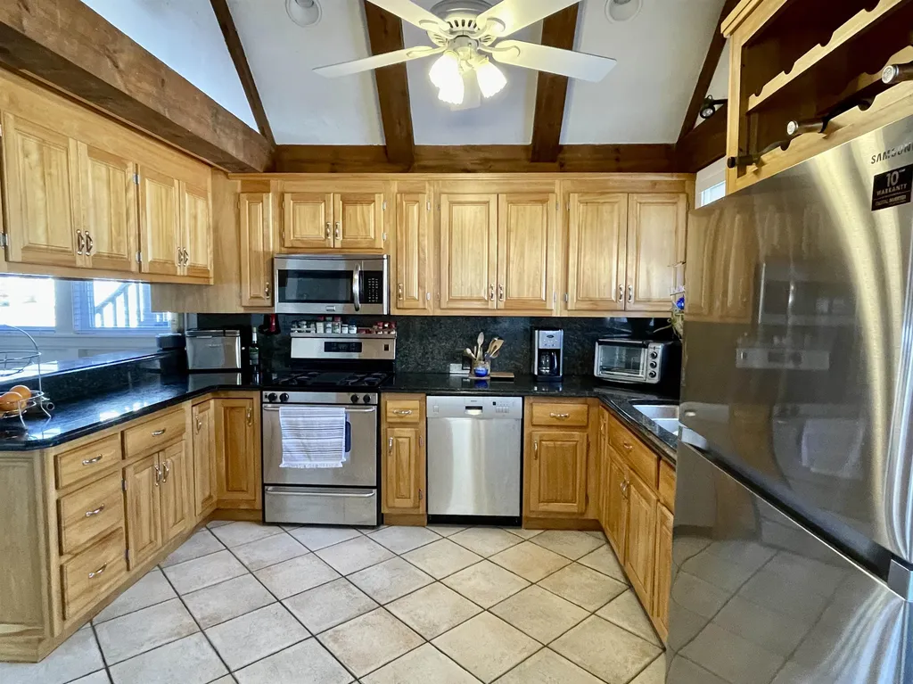 21 Tremont Street Exeter NH 03833