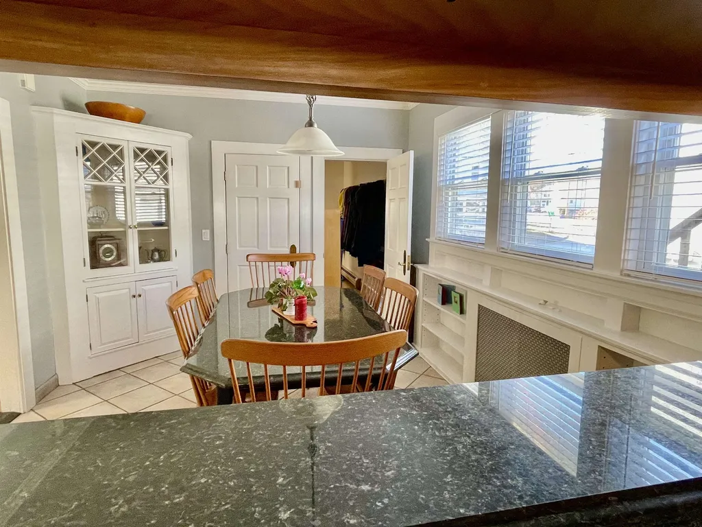 21 Tremont Street Exeter NH 03833