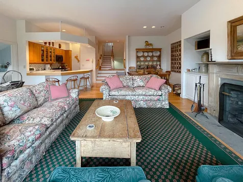 568 Mountain View Road Warren VT 05674