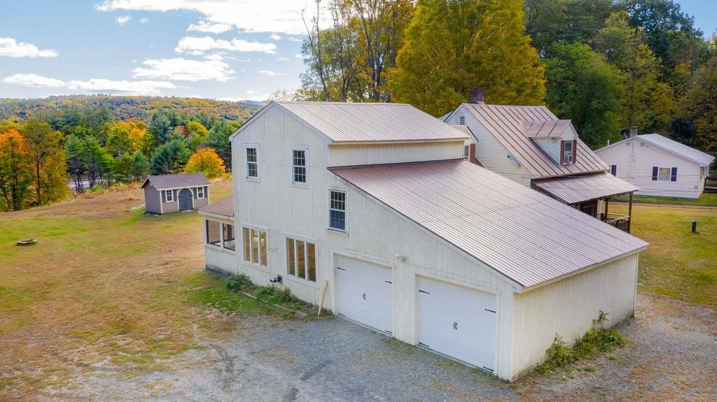 120 Martinsville Road Hartland VT 05048