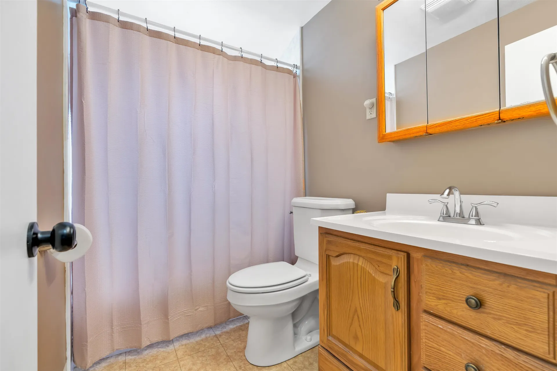 8 Shawnee Lane Dover NH 03820