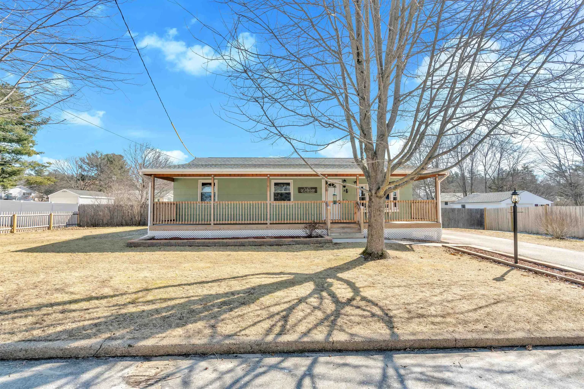 8 Shawnee Lane Dover NH 03820