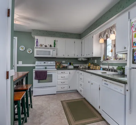94 Drew Road Dover NH 03820