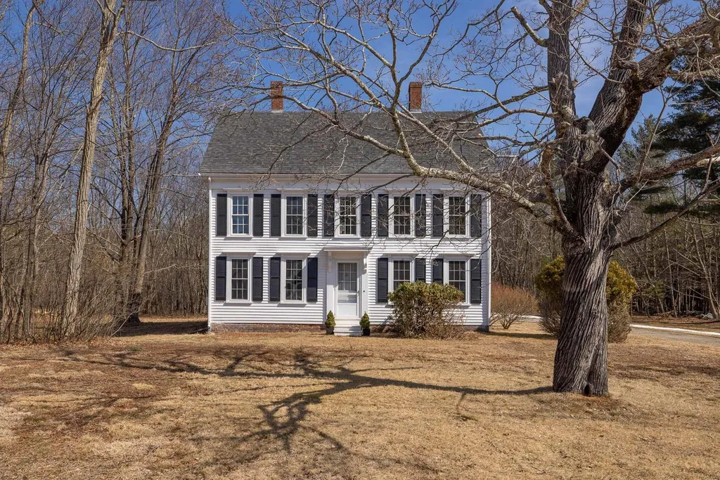 317 Nimble Hill Road Newington NH 03801