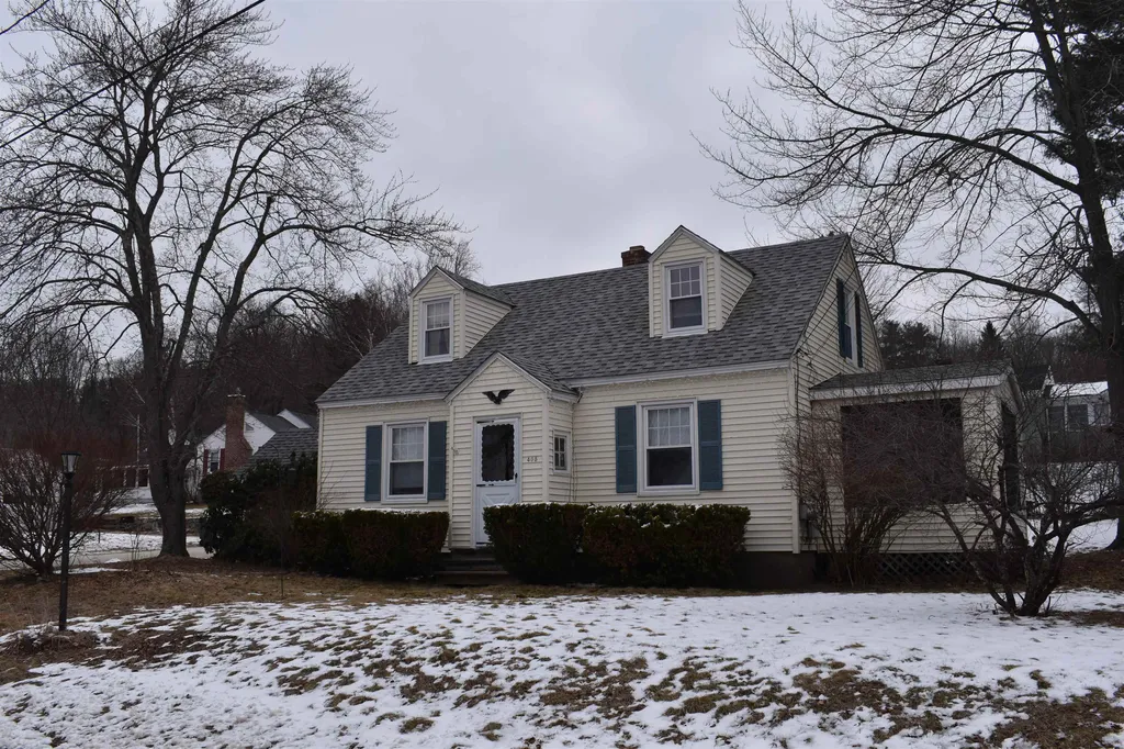 405 Elm Street Pembroke NH 03275