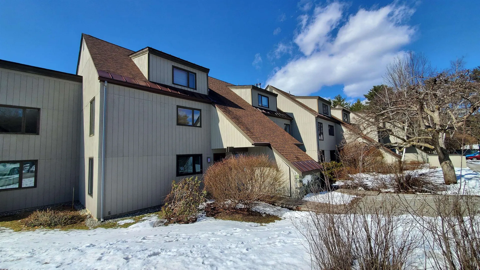 119 Brook Hollow Hanover NH 03755